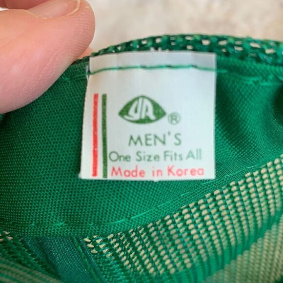 ‎☘️ NEW Vintage Solid Green Original Real Trucker Hat☘️ - Picture 9 of 9